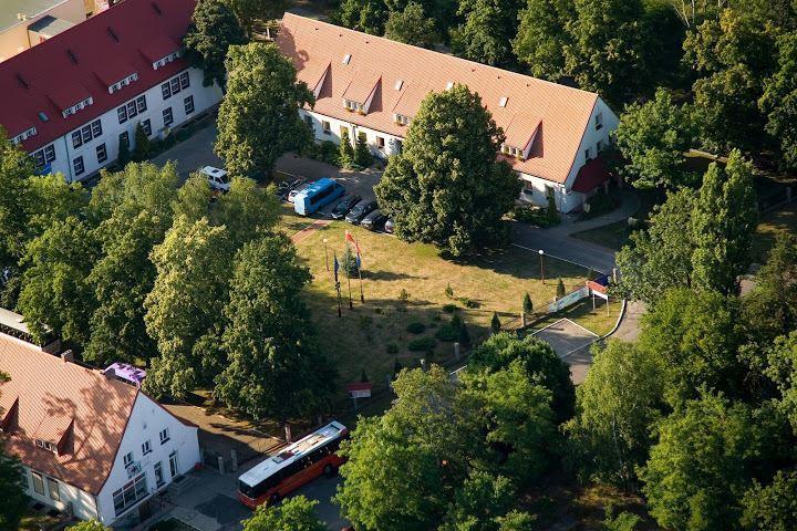 Chrobry Hotel Szprotawa Buitenkant foto